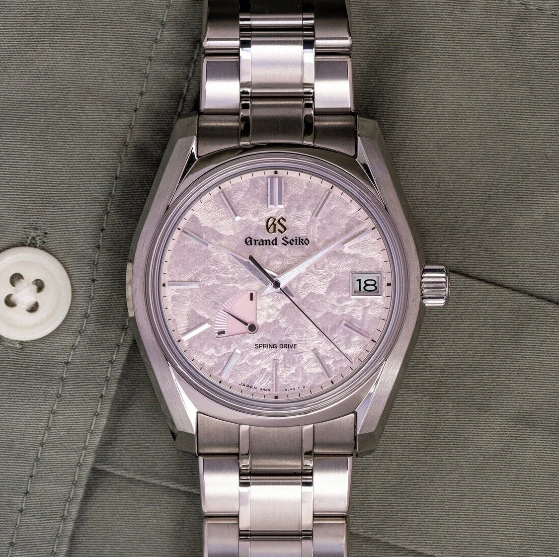 その他 V magazin spring2013 61M5lMA6wrL._UF350,350_QL50_.jpg